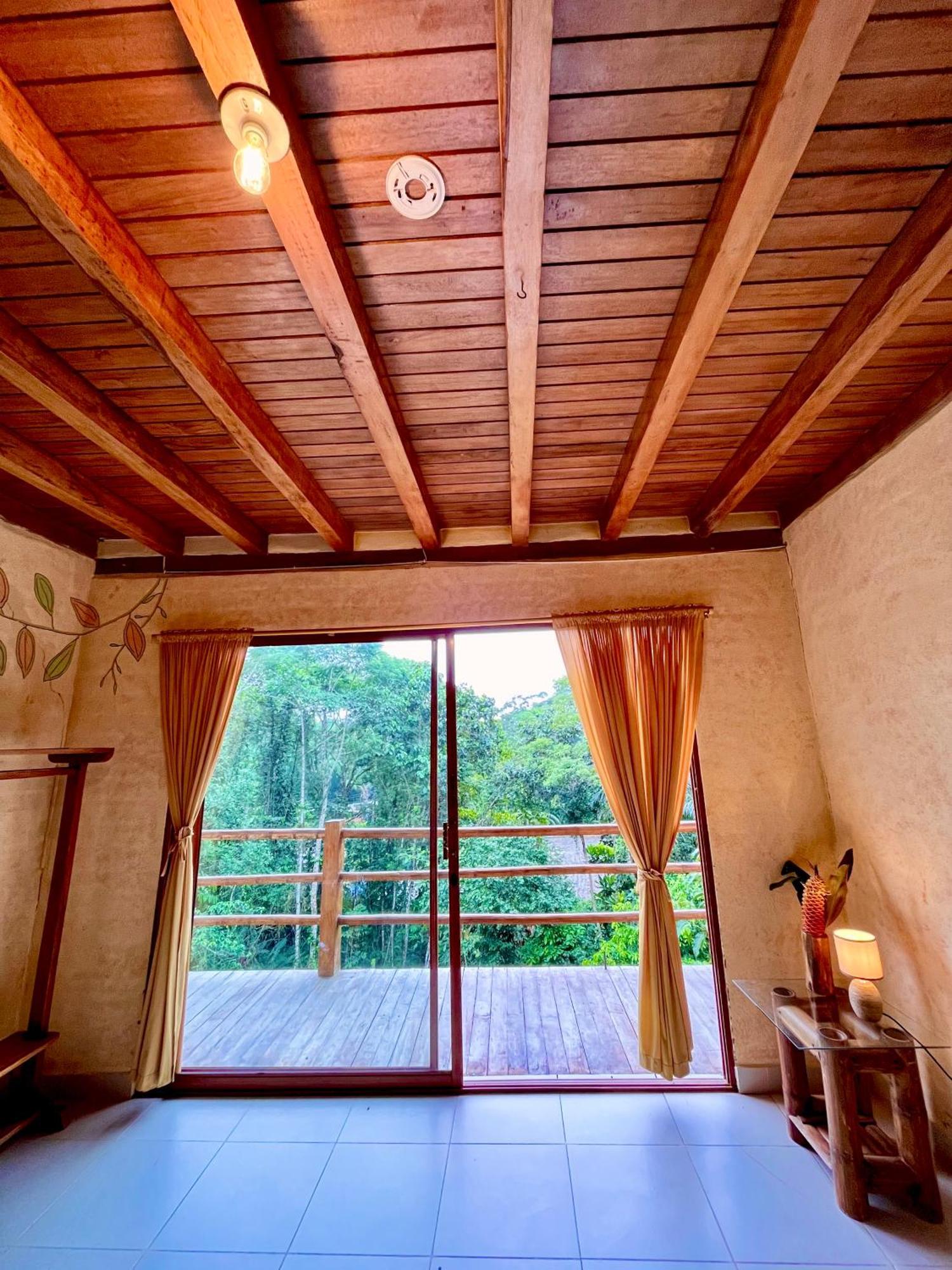 Wisdom Forest Lodge テナ エクステリア 写真