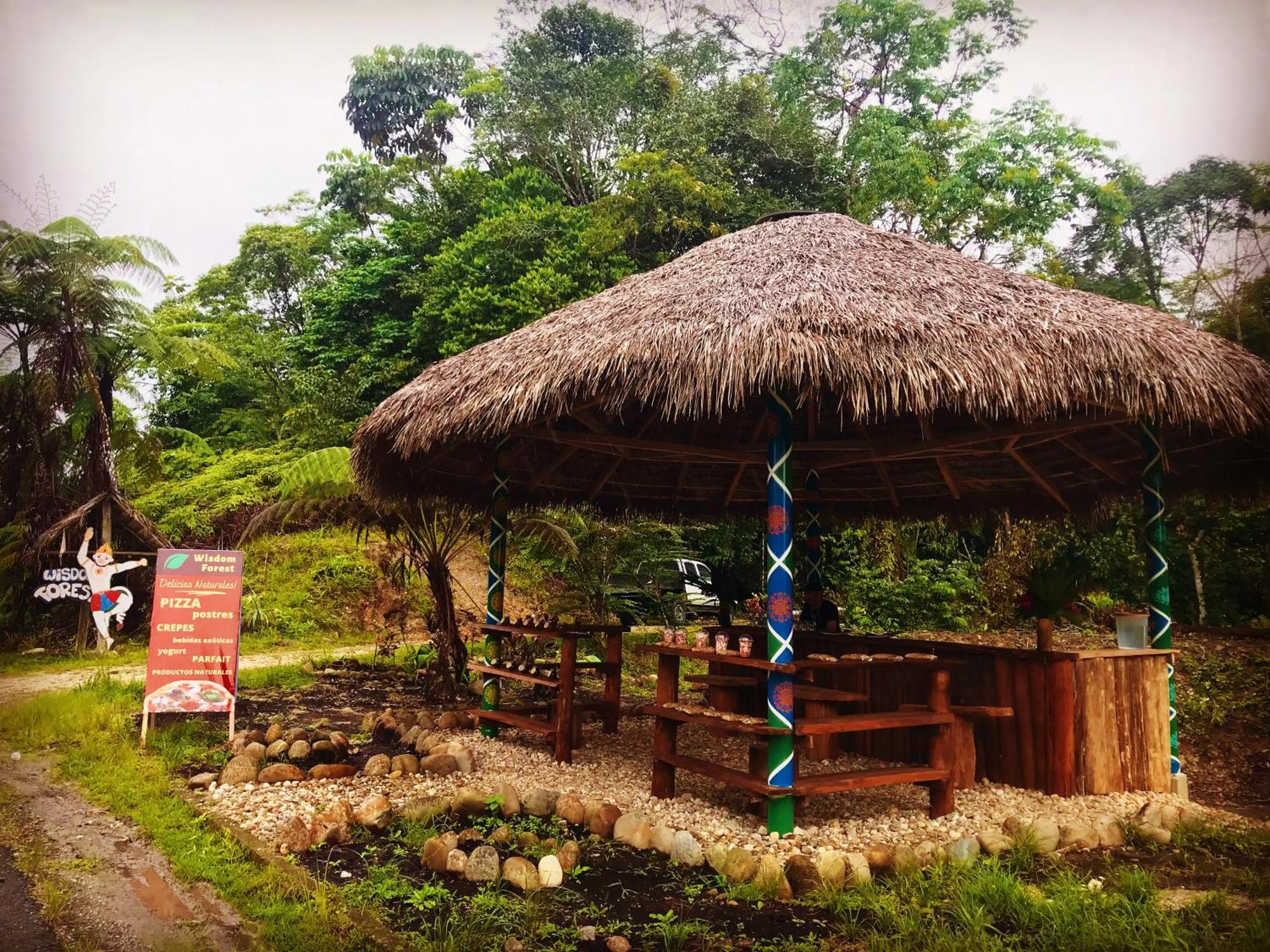 Wisdom Forest Lodge テナ エクステリア 写真