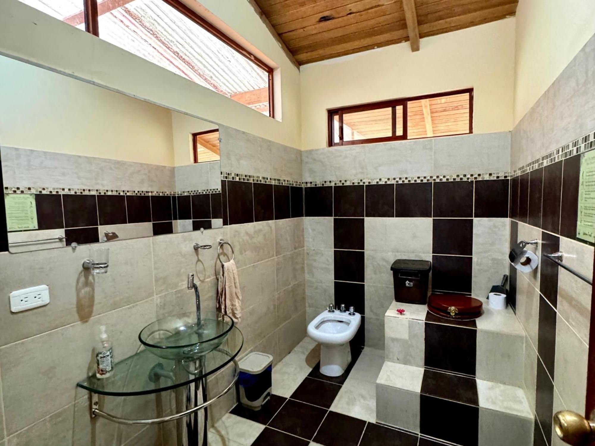 Wisdom Forest Lodge テナ 部屋 写真